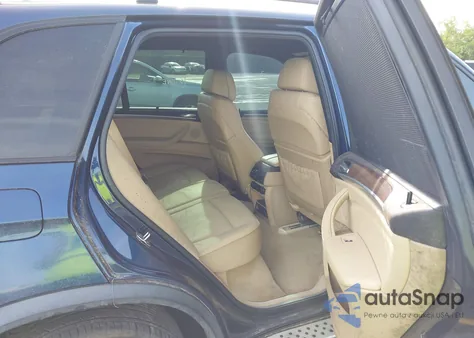 2013 BMW X5 xDrive35I/xDrive35I Premium/xDrive35I Sport Activity из США, поврежденный, VIN 5UXZV4C51D0B10084